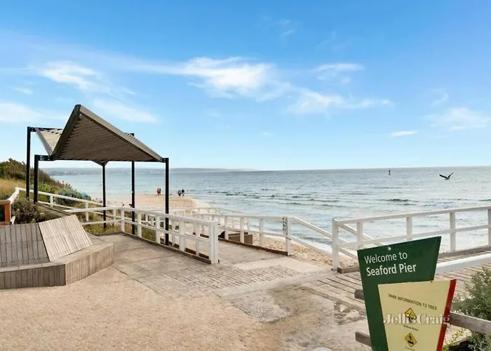 Idyllic Beach Retreat In Seaford